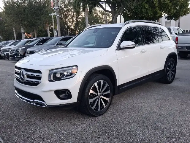 2020 Mercedes-Benz B-Class - $17,990