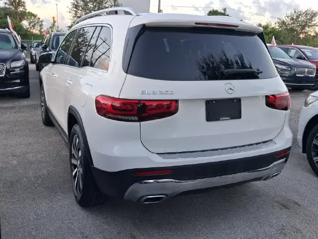 2020 Mercedes-Benz B-Class - $17,990