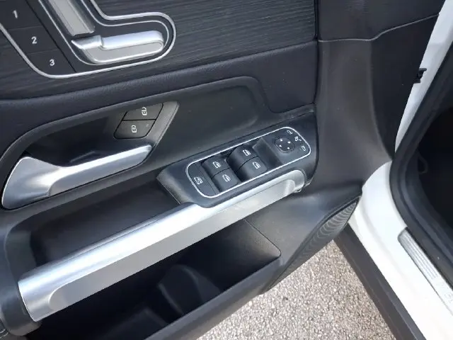 2020 Mercedes-Benz B-Class - $17,990