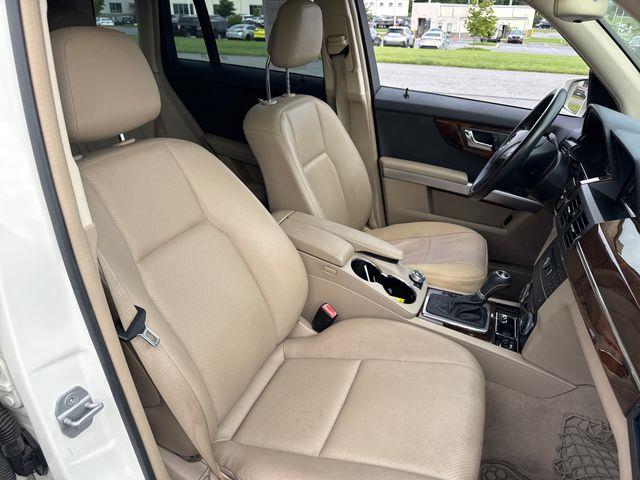 2011 Mercedes-Benz GLK-Class - $6,999