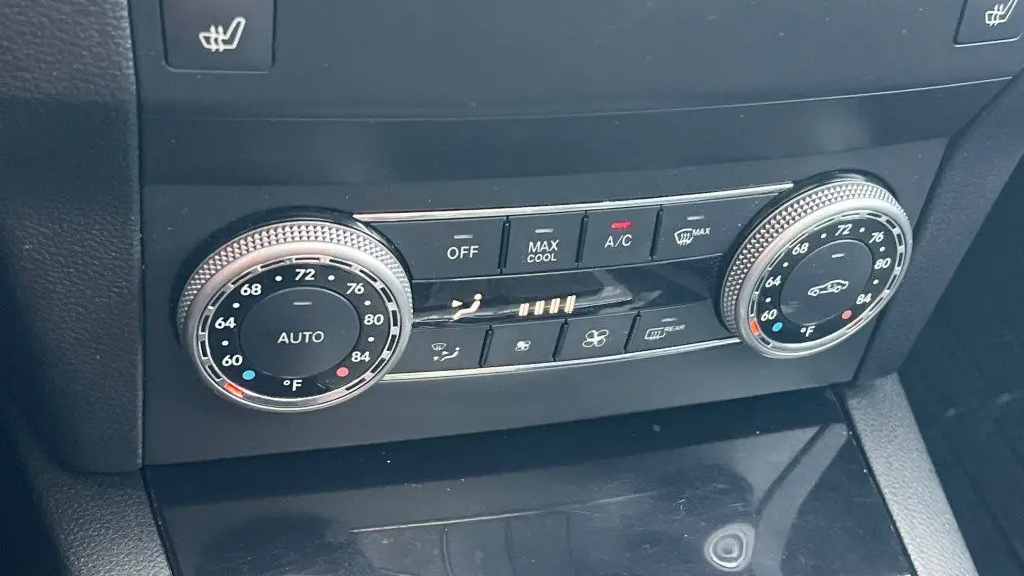 2010 Mercedes-Benz GLK GLK 350 4MATIC