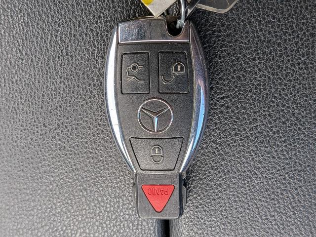 2012 Mercedes-Benz GLK-Class - $10,495