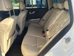 2014 GLK Thumbnail 11