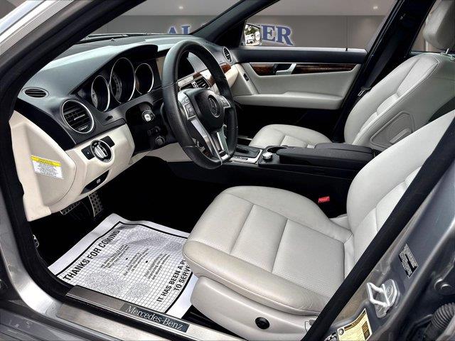 2013 Mercedes-Benz C-Class - $9,000