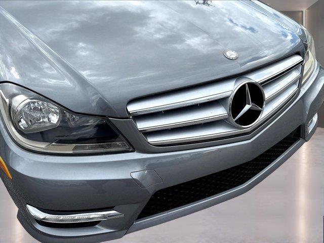 2013 Mercedes-Benz C-Class - $9,000