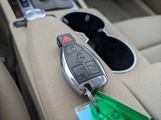 2013 Mercedes-Benz C-Class - $9,223