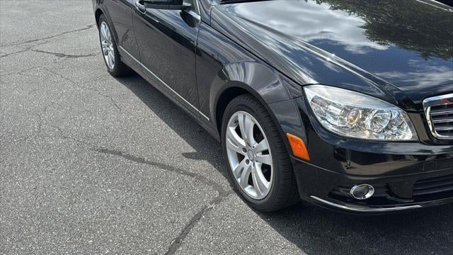 2011 Mercedes-Benz C-Class C 300 Luxury 4MATIC