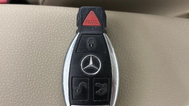 2012 Mercedes-Benz C-Class C 300 Luxury 4MATIC