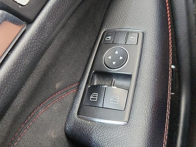 2013 Mercedes-Benz C-Class - $12,990