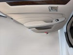2015 E-Class Thumbnail 21