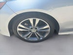 2016 E-Class Thumbnail 34