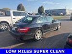 2010 E-Class Thumbnail 3
