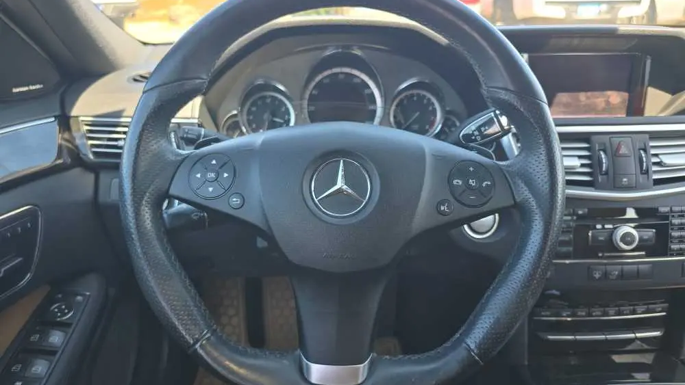 2010 Mercedes-Benz E-Class E 350 Luxury 4MATIC