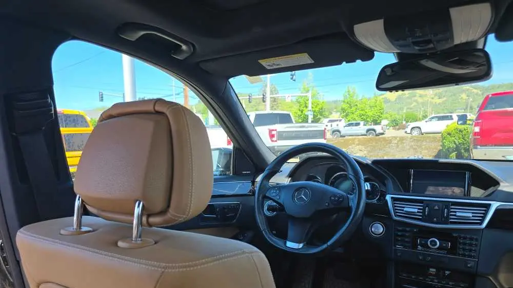 2010 Mercedes-Benz E-Class E 350 Luxury 4MATIC