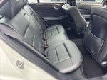 2016 E-Class Thumbnail 15