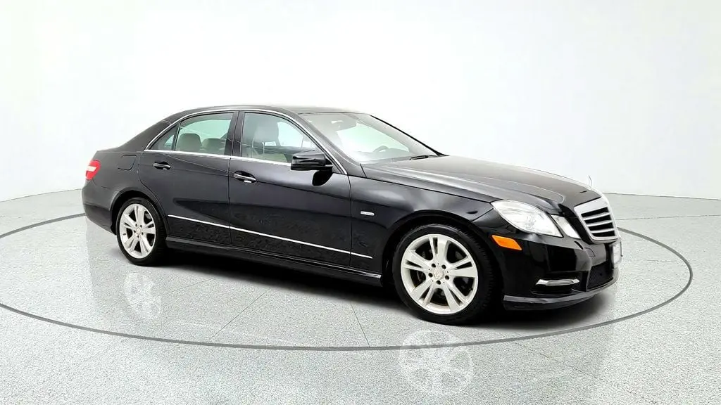 2012 Mercedes-Benz E-Class - $8,995