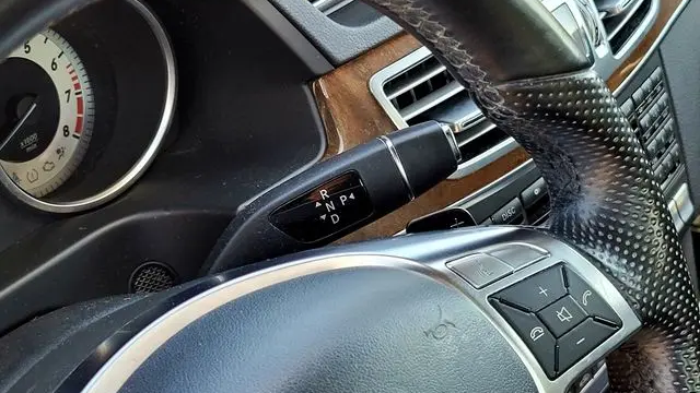 2014 Mercedes-Benz E-Class E 550 4MATIC
