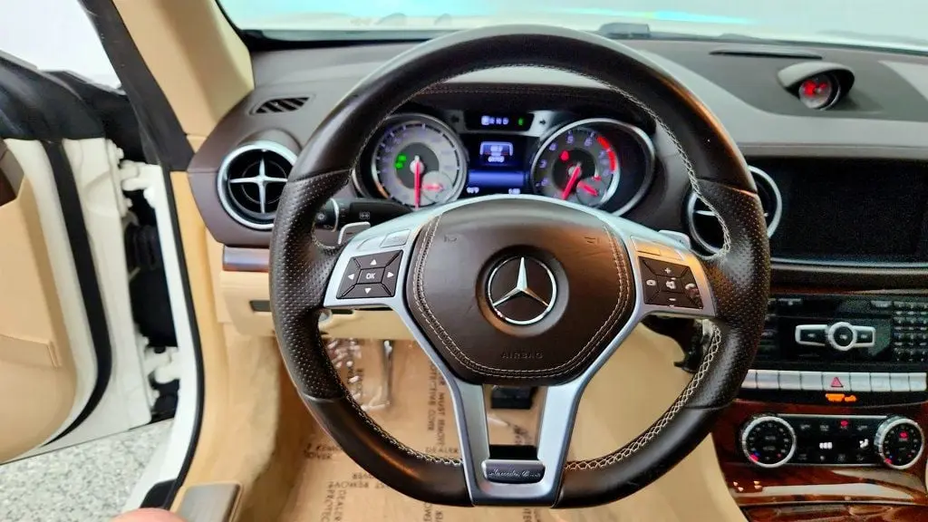 2015 Mercedes-Benz SL-Class - $21,995