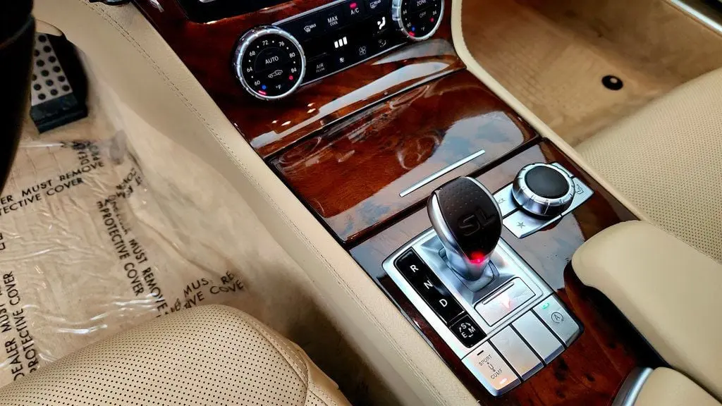 2015 Mercedes-Benz SL-Class - $21,995