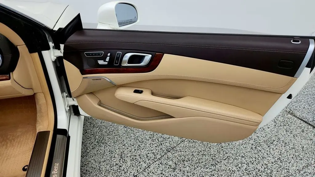 2015 Mercedes-Benz SL-Class - $21,995