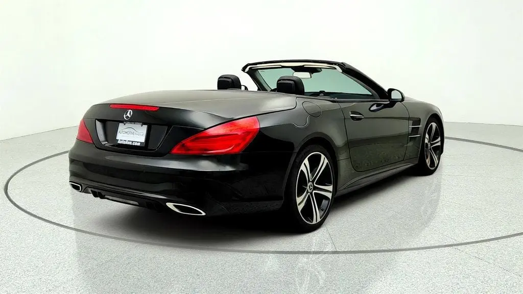 2018 Mercedes-Benz SL-Class - $31,495