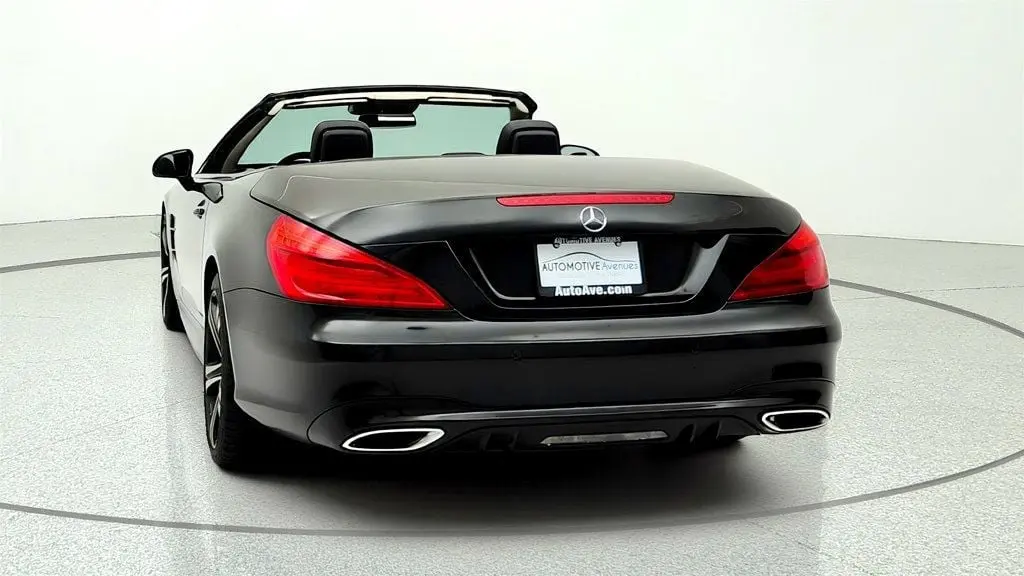 2018 Mercedes-Benz SL-Class - $31,495