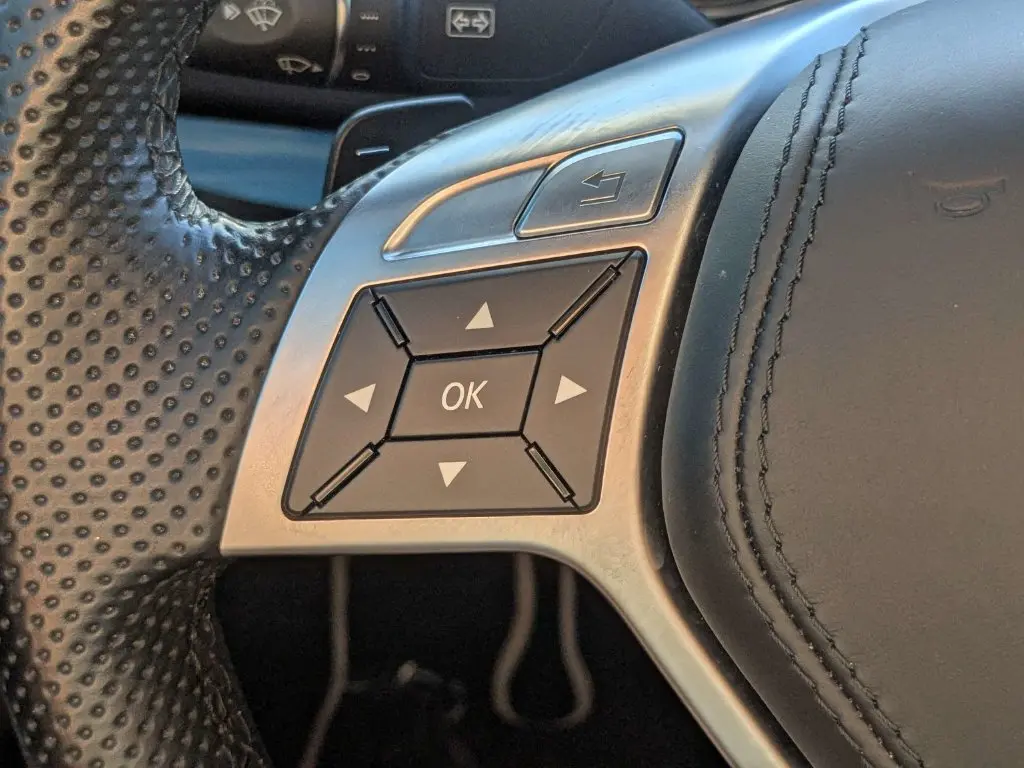 2015 Mercedes-Benz SL-Class - $42,965