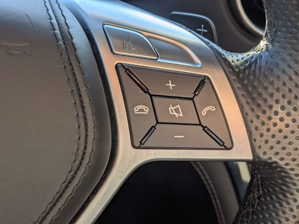 2015 Mercedes-Benz SL-Class - $42,965