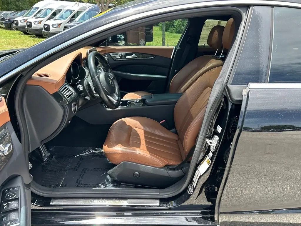 2016 Mercedes-Benz CLS-Class - $12,297