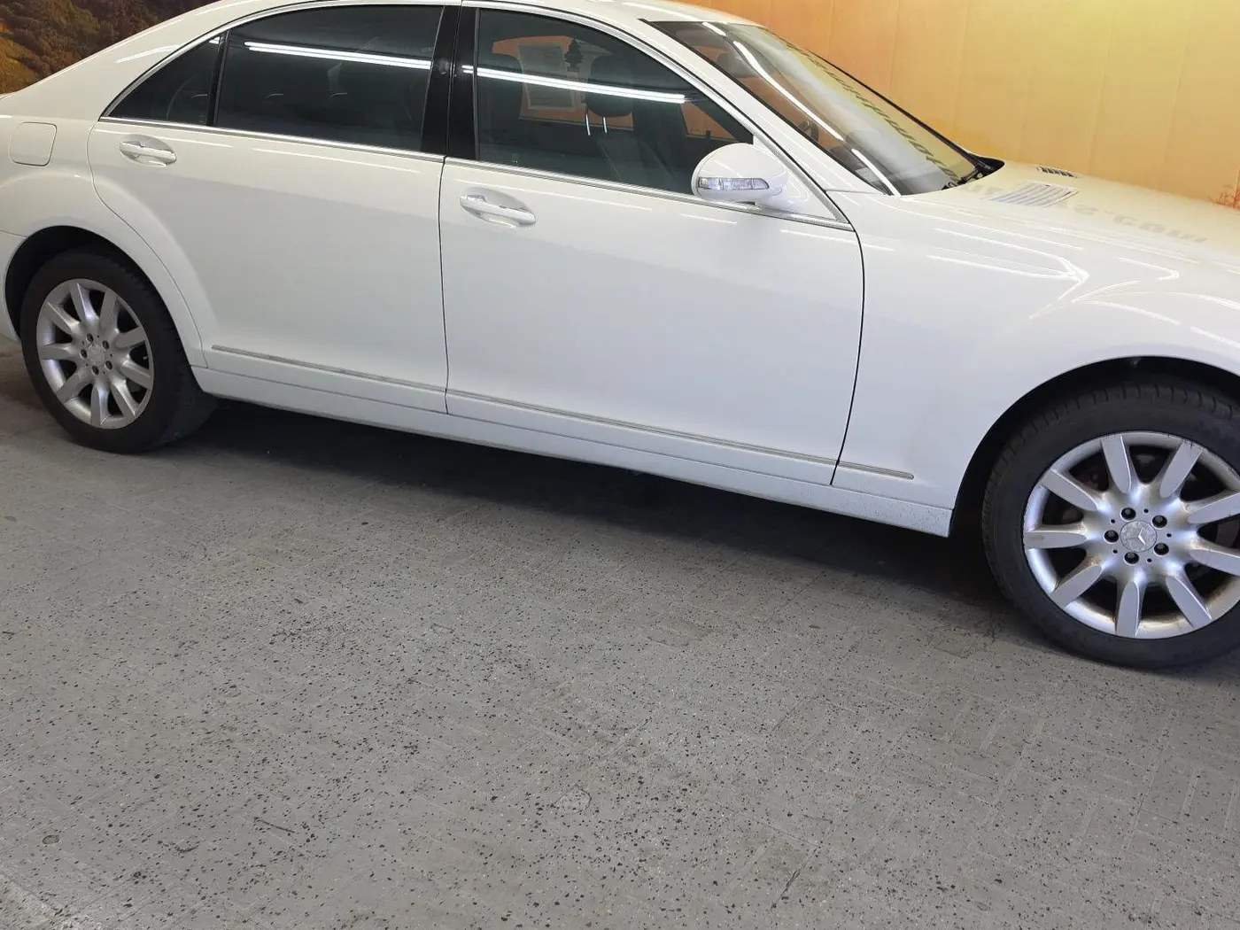 2008 Mercedes-Benz S-class - $12,250
