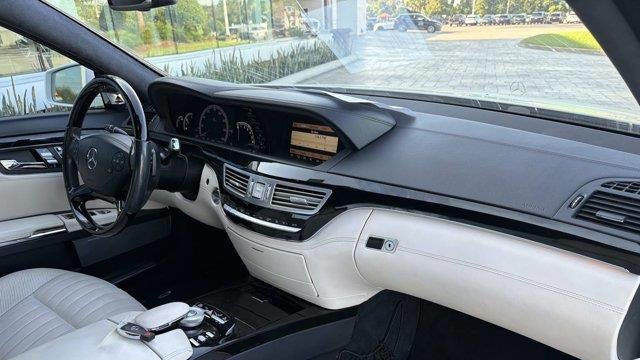 2013 Mercedes-Benz S-Class S 550