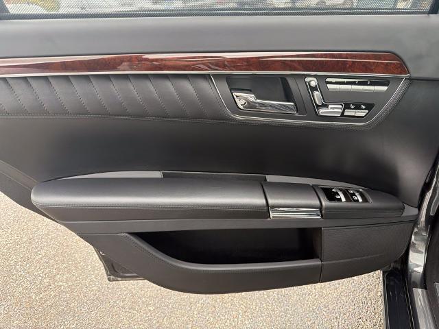 2013 Mercedes-Benz S-class - $14,998