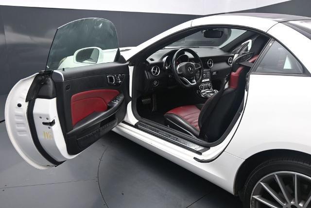 2017 Mercedes-Benz C-Class - $20,585