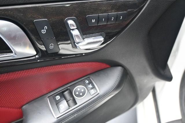 2017 Mercedes-Benz C-Class - $20,585
