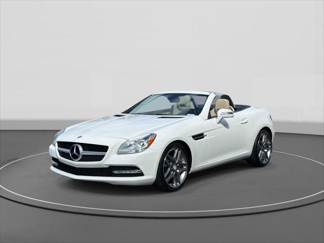 2014 Mercedes-Benz SLK-Class - $15,643