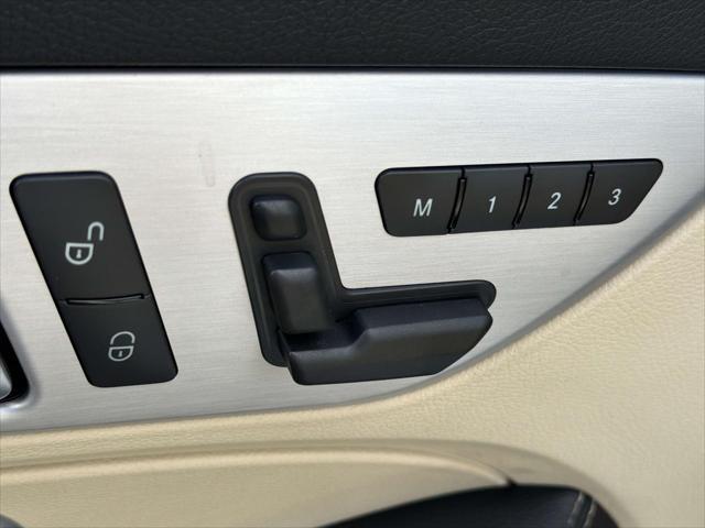 2014 Mercedes-Benz SLK-Class - $15,643