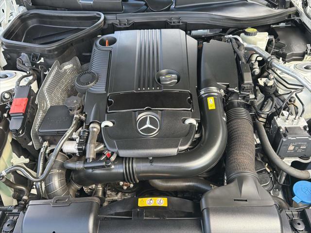 2014 Mercedes-Benz SLK-Class - $15,643