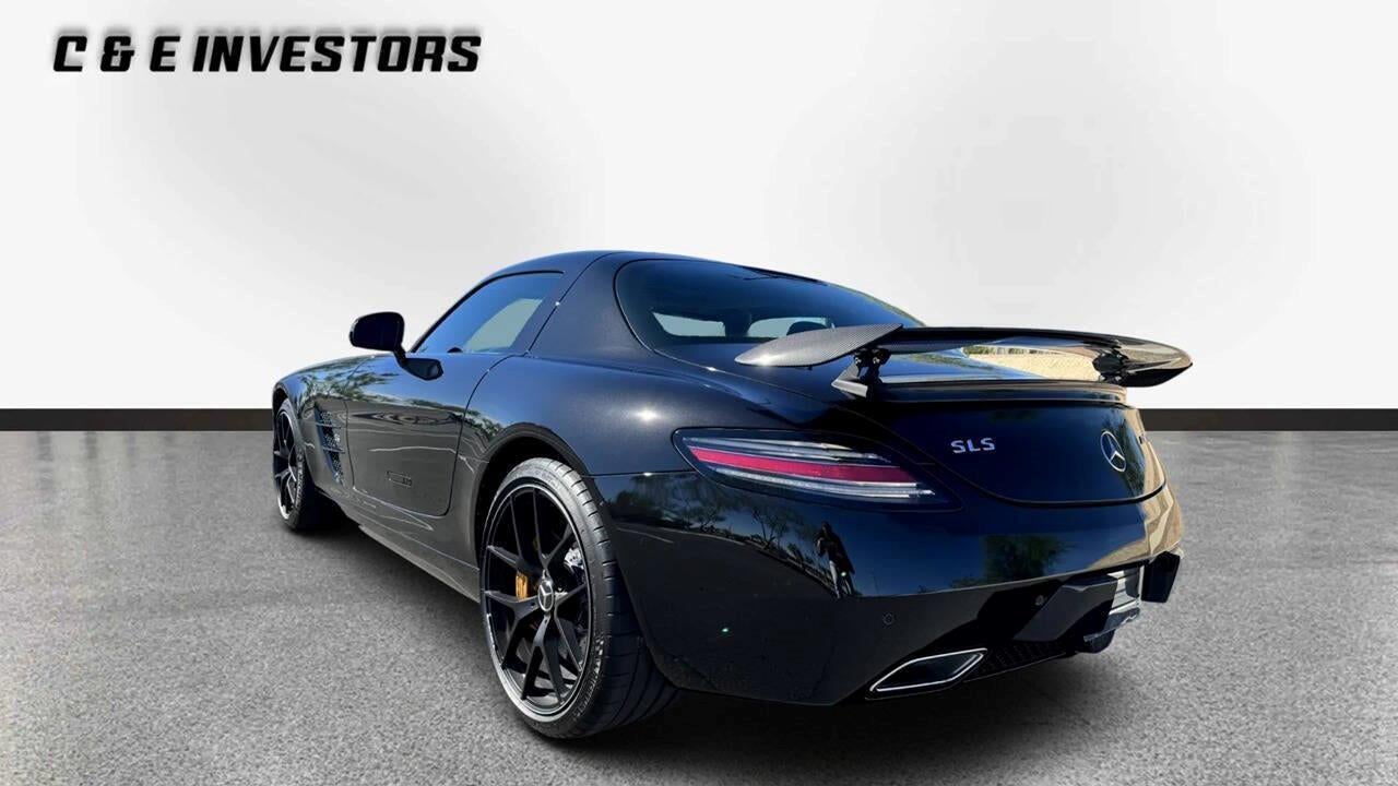 2015 Mercedes-Benz SLS AMG GT Final Edition