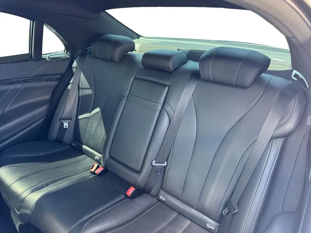 2018 Mercedes-Benz S-class - $25,999