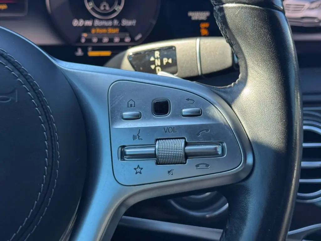 2018 Mercedes-Benz S-class - $22,500