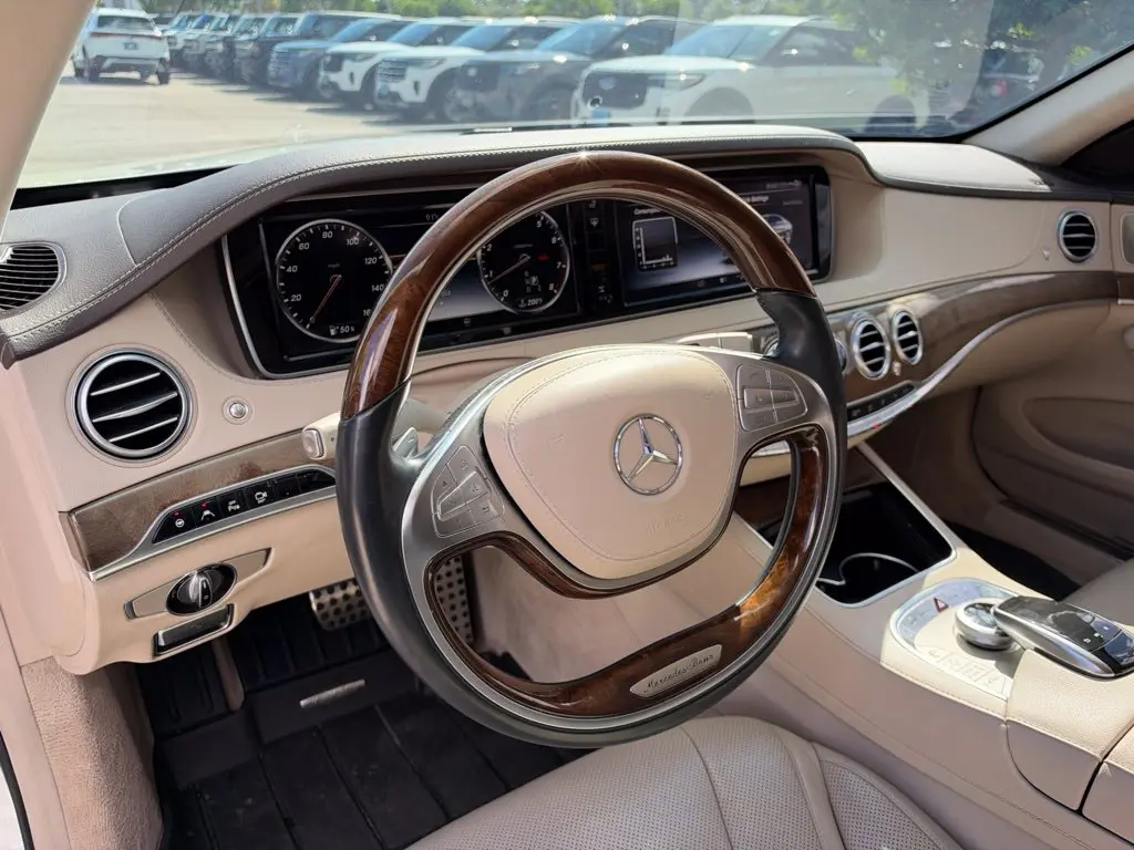2017 Mercedes-Benz S-class - $24,820