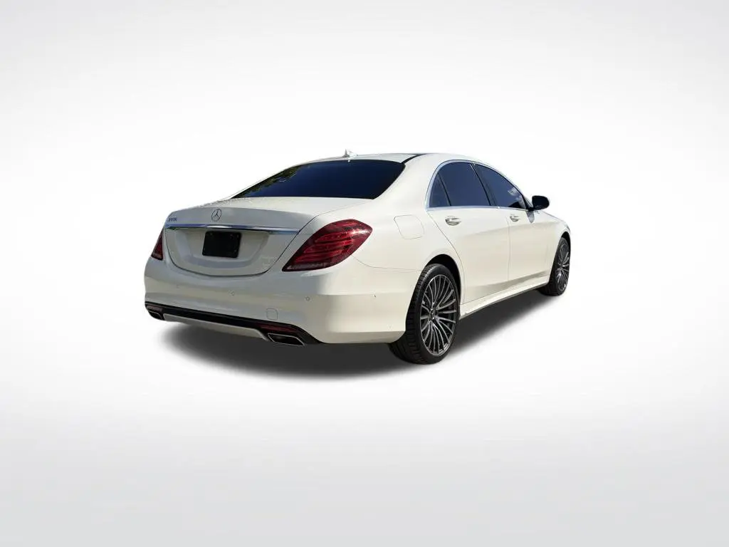 2017 Mercedes-Benz S-class - $24,820