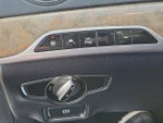 2015 S-Class Thumbnail 21