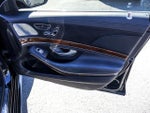 2015 S-Class Thumbnail 28