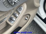 2018 C-Class Thumbnail 17