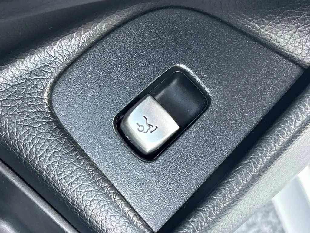 2019 Mercedes-Benz E-Class - $14,449