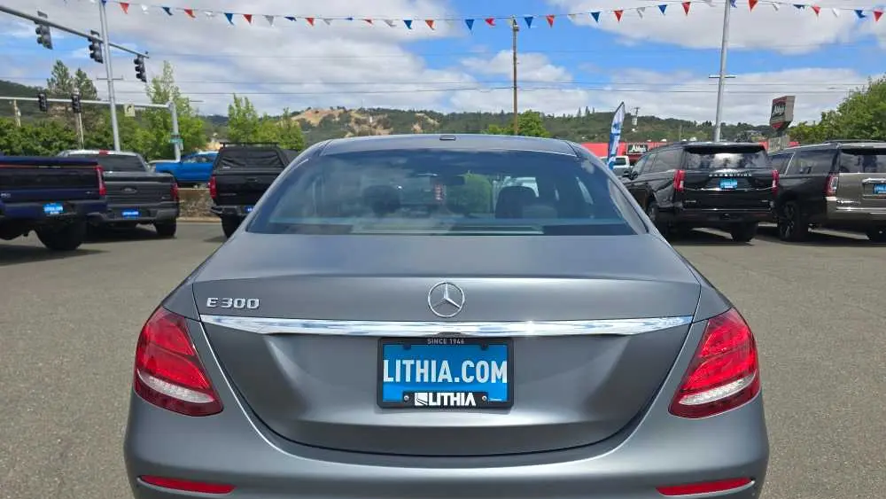 2017 Mercedes-Benz E-Class E 300