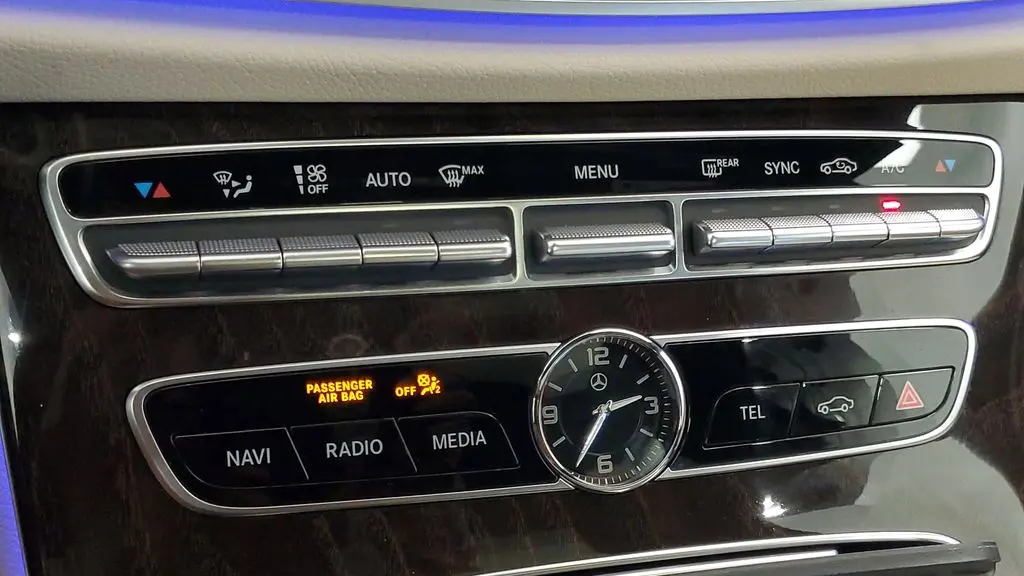2019 Mercedes-Benz E-Class E 300 4MATIC