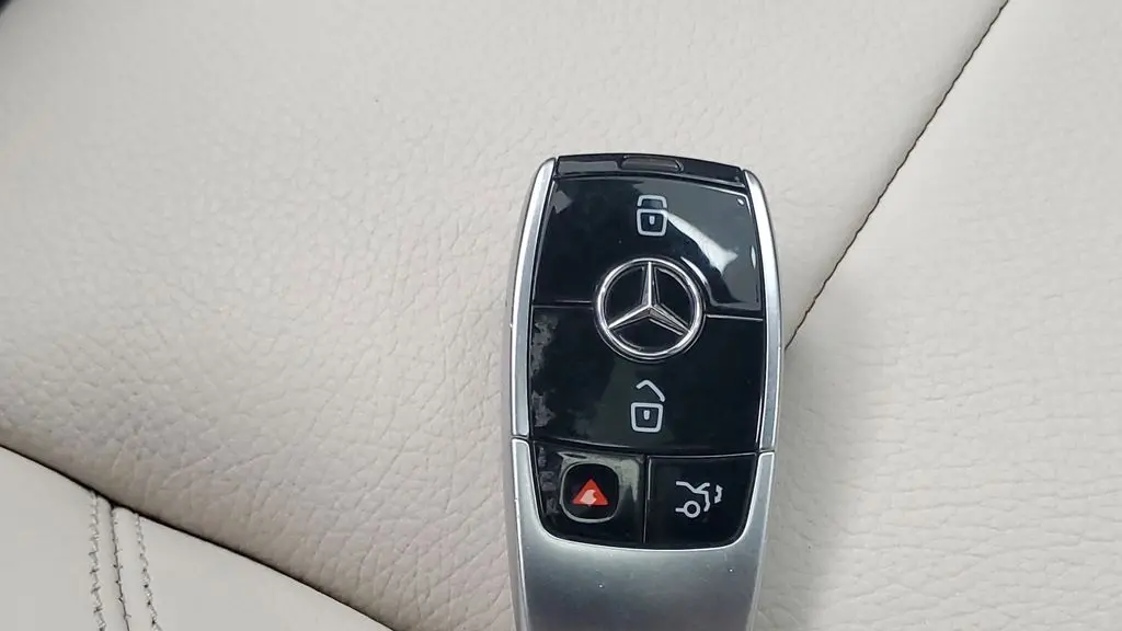 2019 Mercedes-Benz E-Class E 300 4MATIC