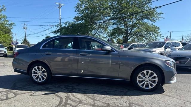 2017 Mercedes-Benz E-Class E 300 4MATIC